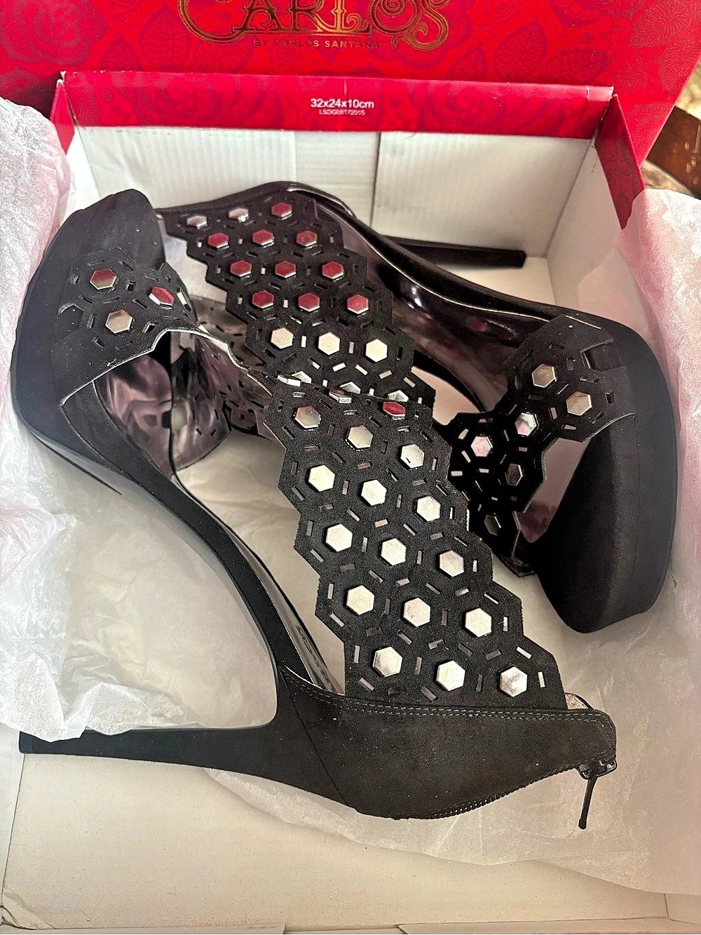 Carlos by Carlos Santana Saracina Black Geometric Heels US 9.5 Like New